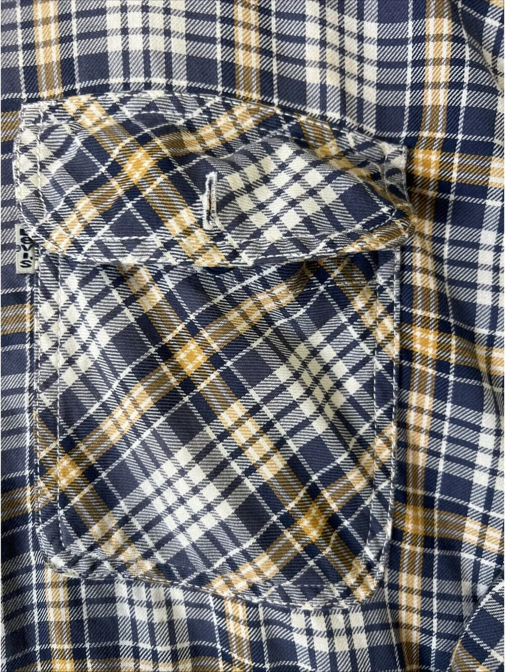 Levi’s Plaid Long Sleeve Shirt Size XL - 1099-1V